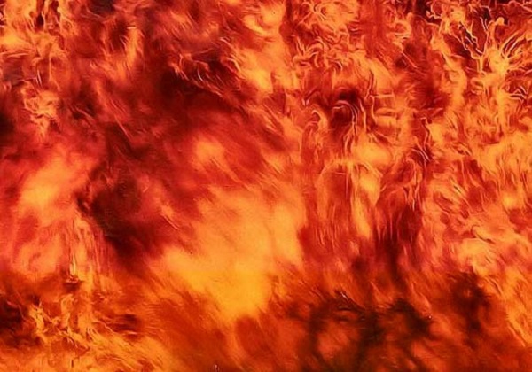 Api neraka © ilustrasi scenicreflections.com